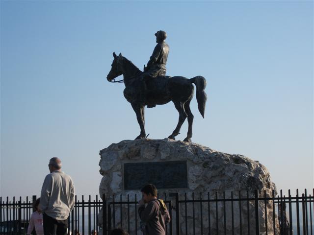 פסל אלכסנדר זייד